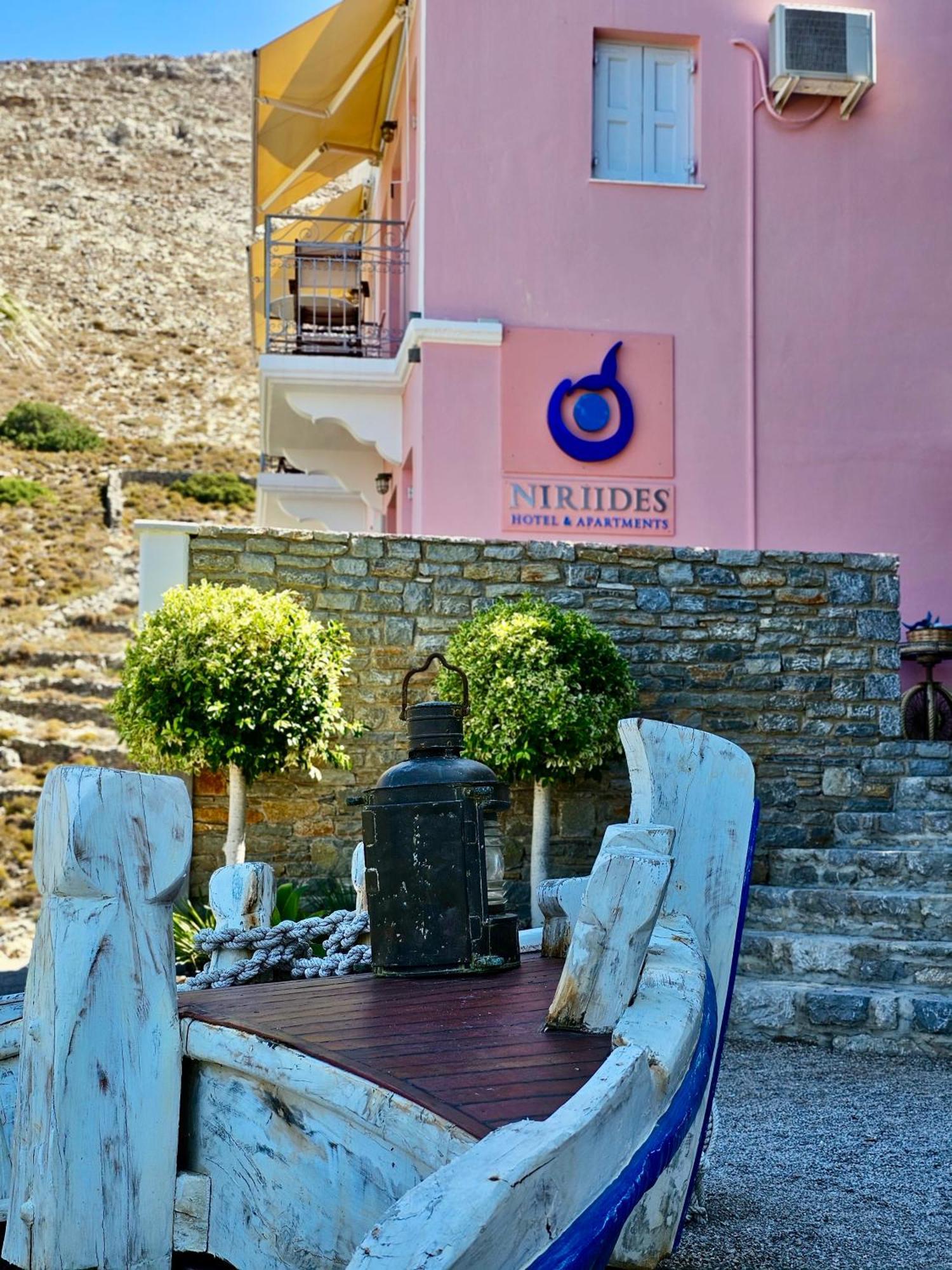 Niriides Hotel Apartments Sými Esterno foto